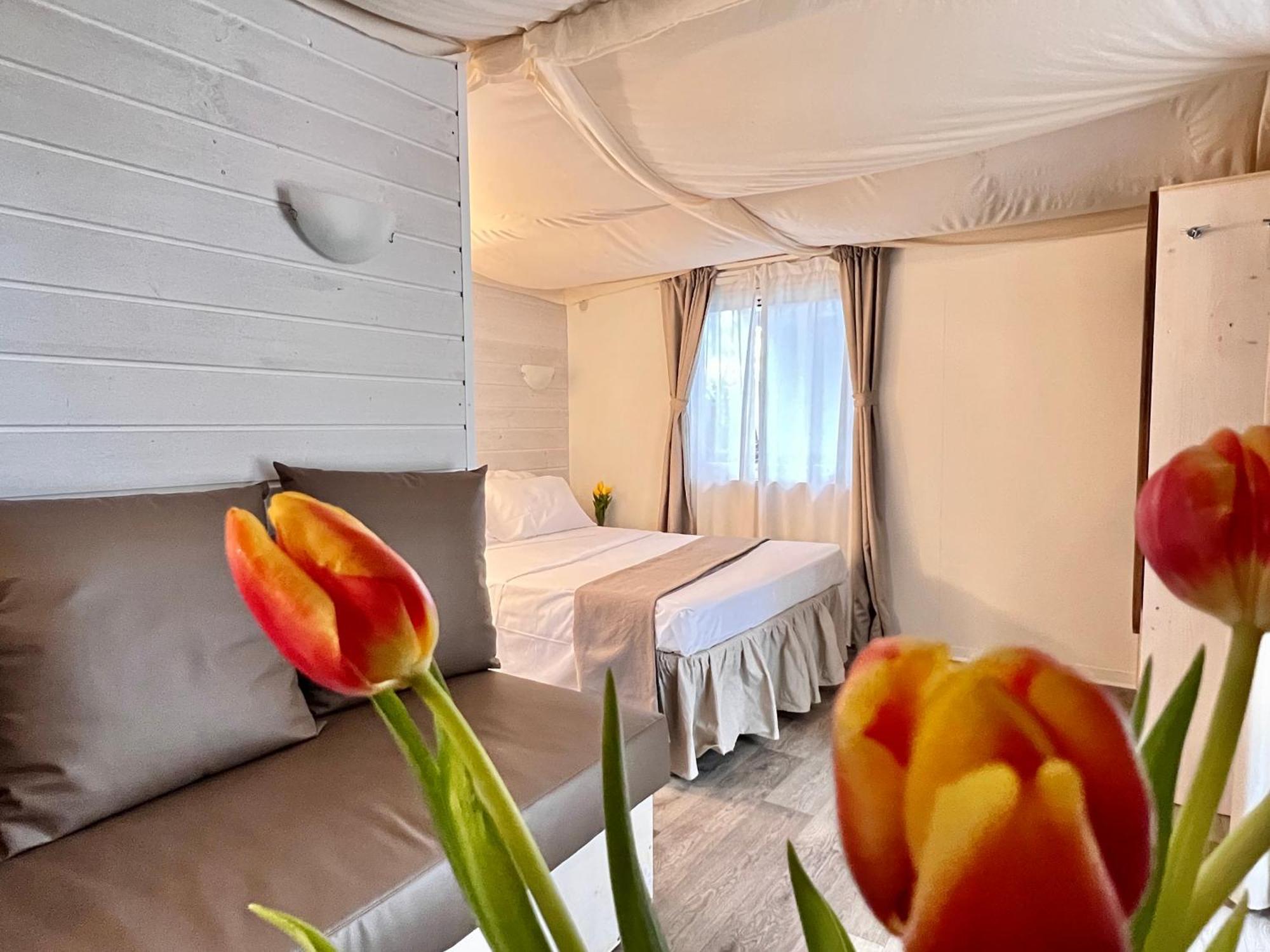 Camping Campo Dei Fiori 베이다 외부 사진